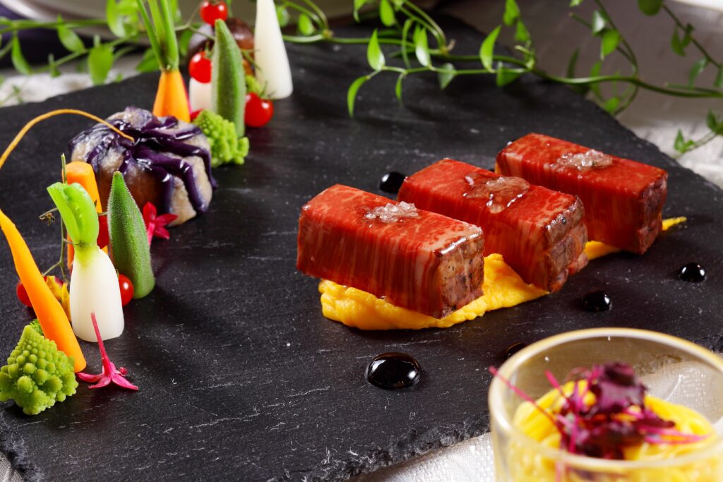 料理リニューアルイメージ　横アップ2　10Ｍ以内